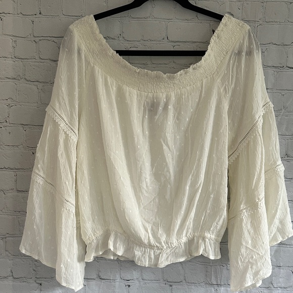 Lulus Tops - Lulu’s Off-Shoulder Peasant Top - White